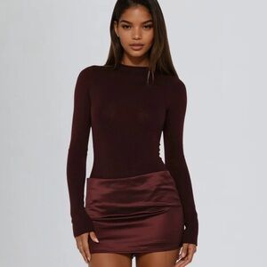 Elegant Burgundy Long Sleeve Dress
